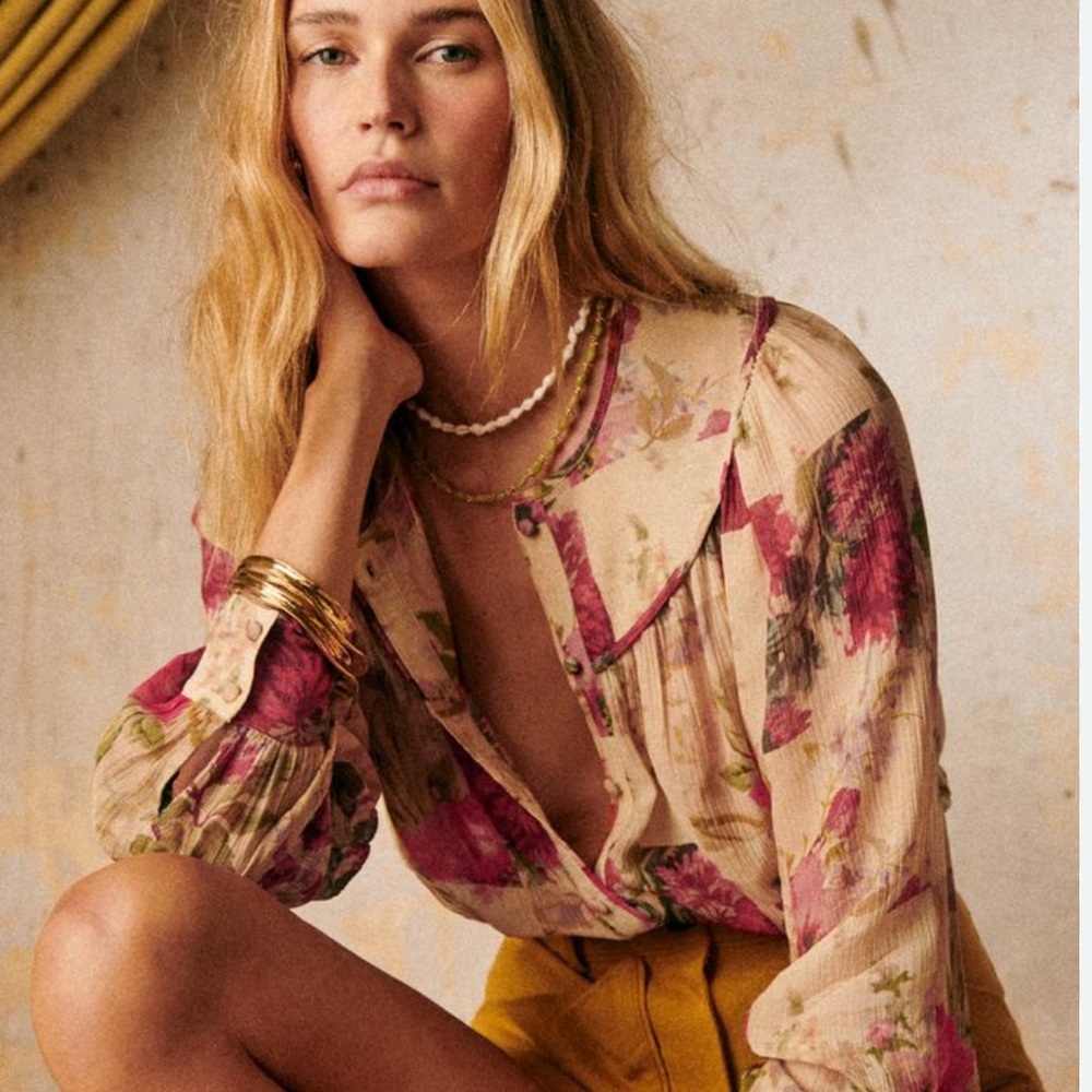 Sézane Lieven Floral Blouse with Pink and Cream Accents